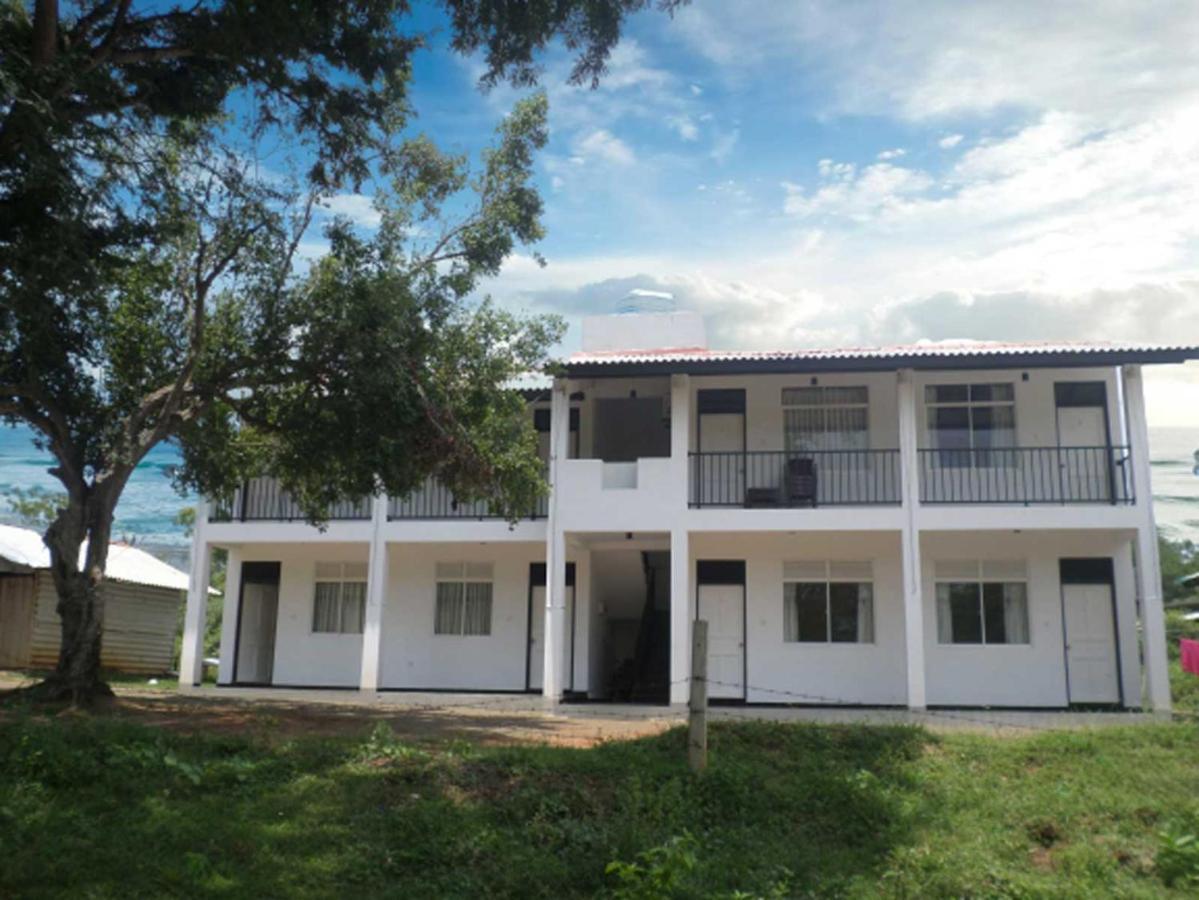 Romana Rest Kataragama Ngoại thất bức ảnh